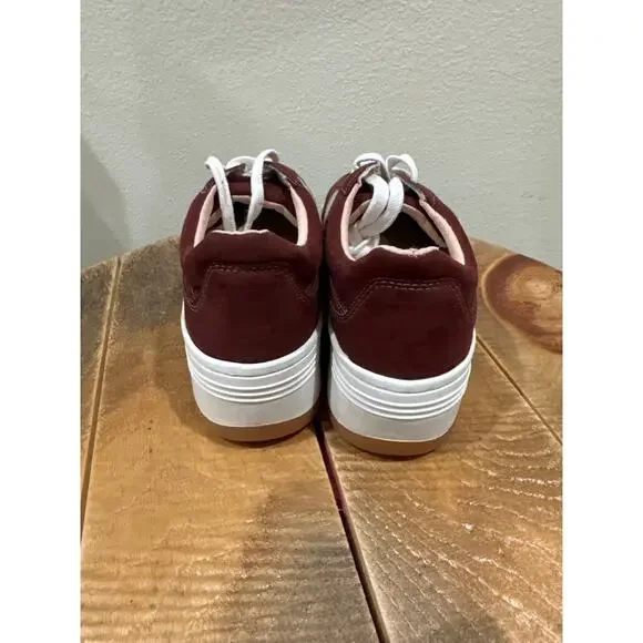 Madden Girl Livvyy platform lace-up red maroon sneakers size 7.5 NEW - Picture 4 of 9
